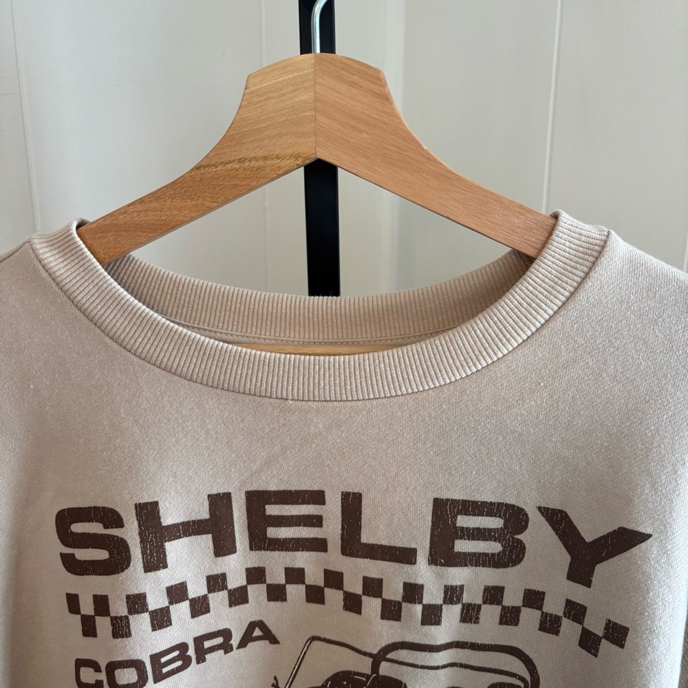 Shelby Cobra Beige Graphic Crewneck Sweatshirt Women’s Oversized XL Cotton